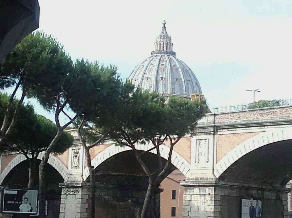 Interno 9 A San Pietro Apartment Rome Luaran gambar